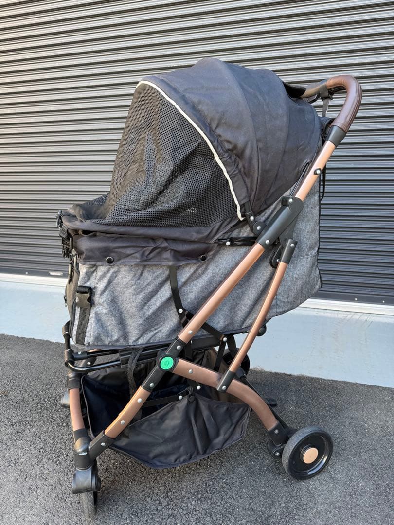 ペットカート 小型犬 中型犬 メッシュカバー付き(カラー：ブラック✖️グレー)