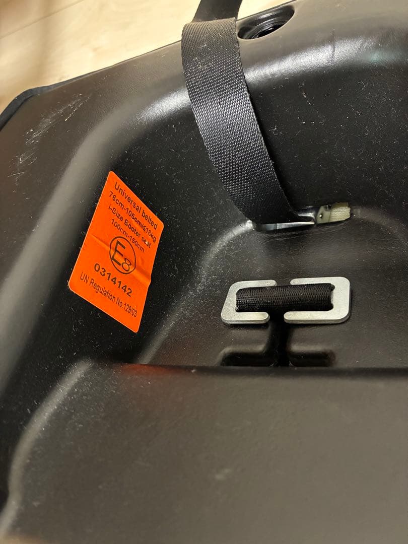 チャイルドシート　ジュニアシート　R129適合　説明書あり