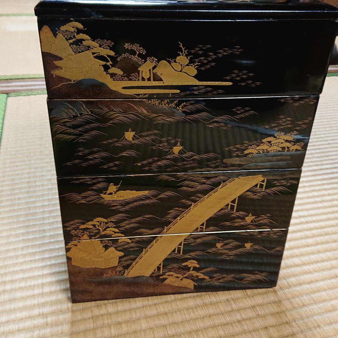 四段のお重です。