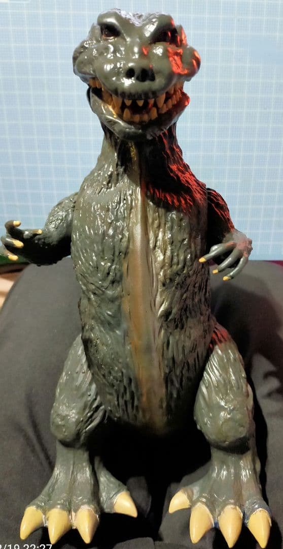 雛形ゴジラフィギュア