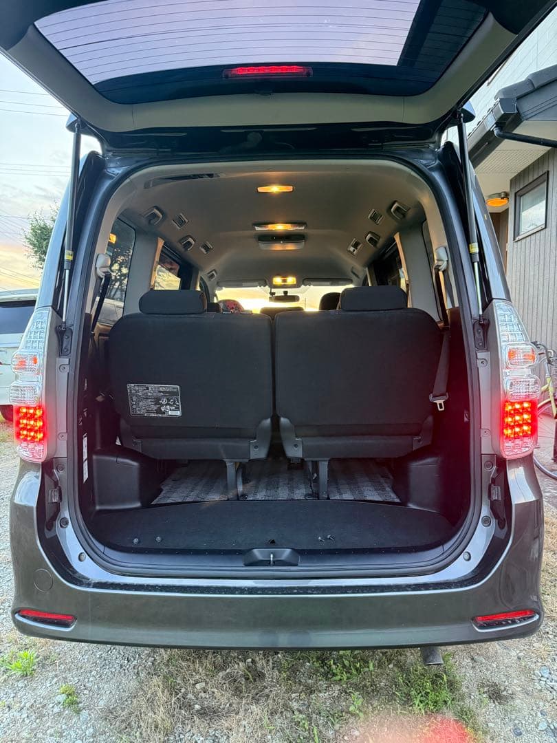 トヨタノア　70系後期　クリアテール左右セット