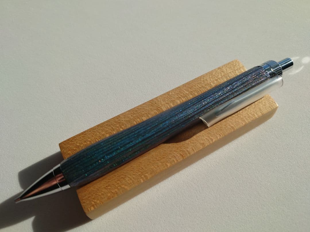 杉　シャープペンシル　浮造り　新うるし　変わり漆　拭き漆　加藤金属KATO202