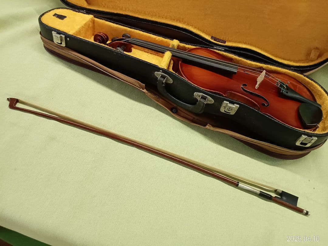 《TB212》 木曽　鈴木 バイオリン　 CO LTD 3/4　ANNO1977