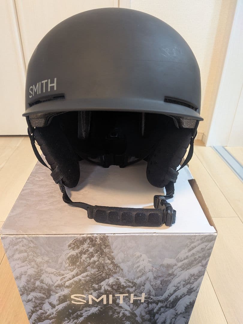 SMITH ブラック ヘルメット Mサイズ　大人用