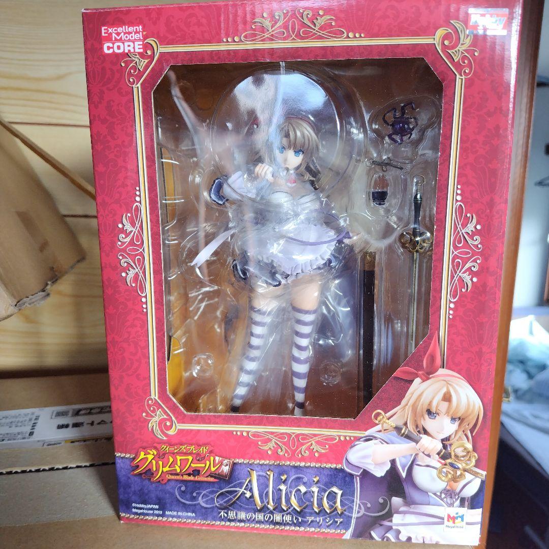 メガハウス　クイーンズブレイド　 不思議の国の闇使い　アリシア フィギュア