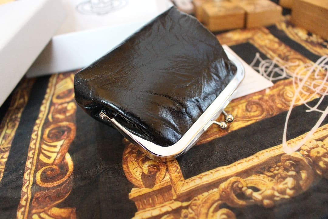 新品　ヴィヴィアン　FRAME COIN PURSE