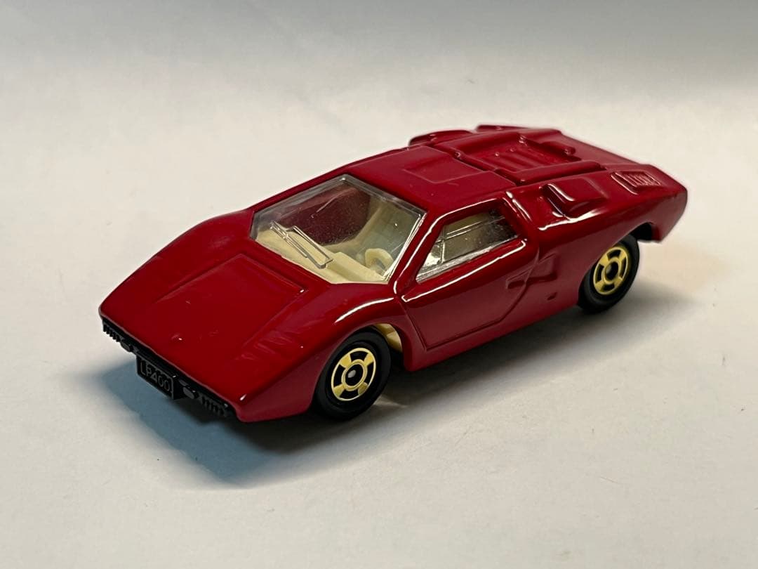 トミカ トミニカ ランボルギーニ カウンタック LP400 貴重品 白シート