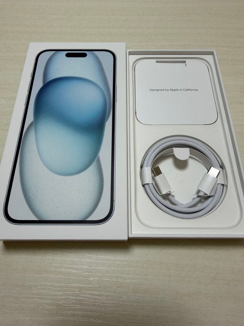 【美品】iPhone15Plus 256GB ブルー SIMフリー