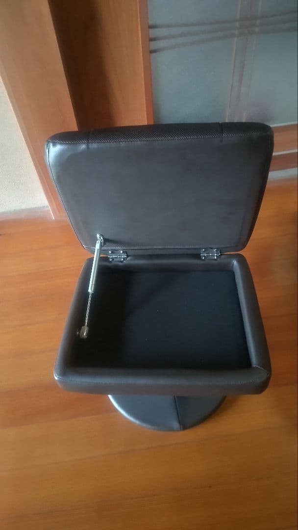 引取限定(一部配達可)　リクライニングチェア オットマンセット　美品