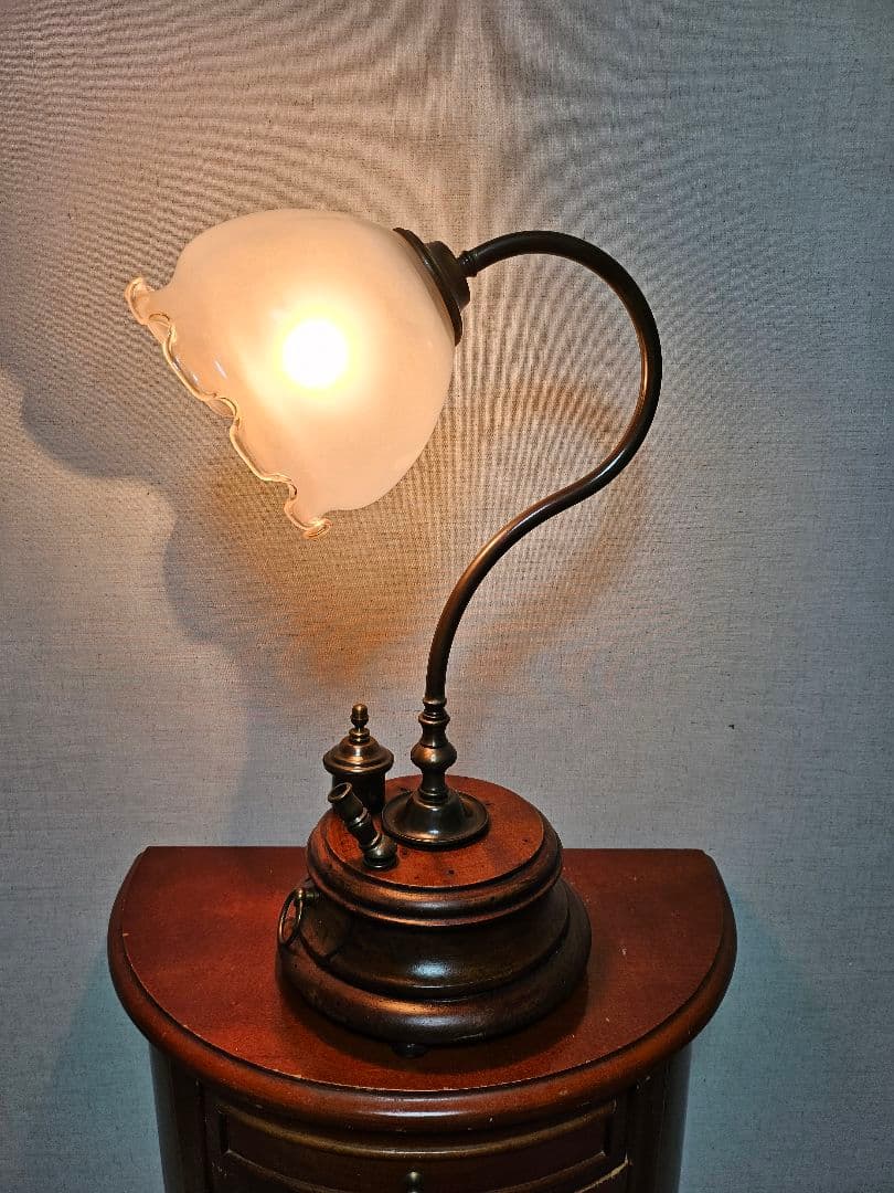 イタリアンアンティークウッドランプ