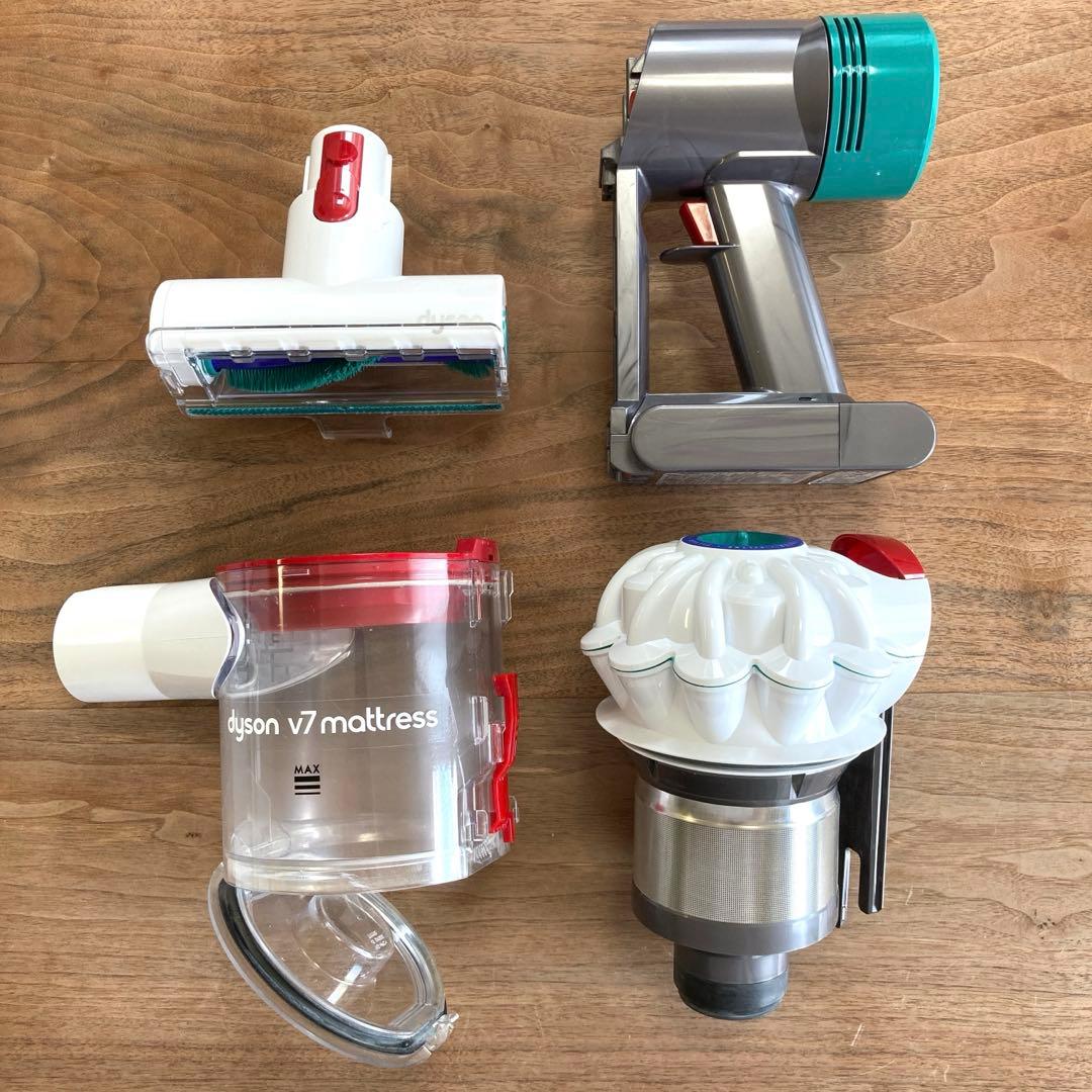 Dyson V7 mattress コードレスクリーナー バッテリー交換済