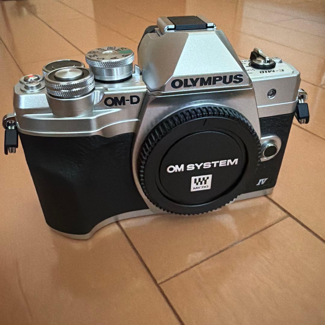 OLYMPUS OM-D E-M10 Mark IV セット