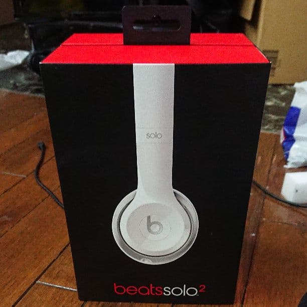 ヘッドホン beatssolo2