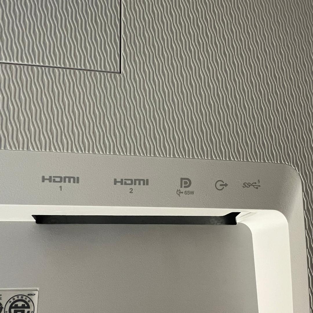 Dell 27インチ 4K USB-C モニター S2722QC