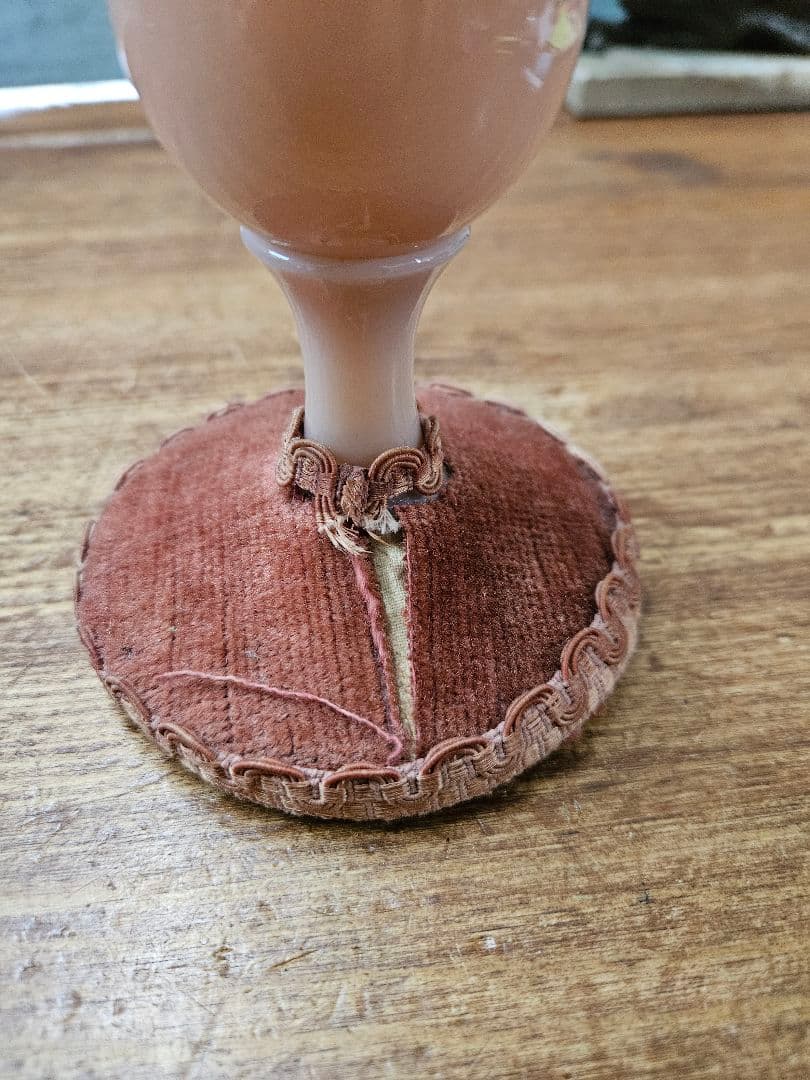 フランスアンティーク ピンクのオパリンガラス 花瓶 一輪挿し グラス 花器