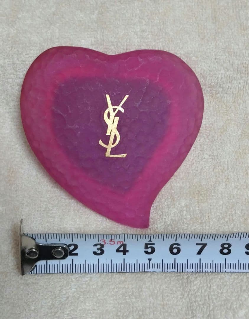 【美品】イヴサンローラン コンパクトミラー ハート