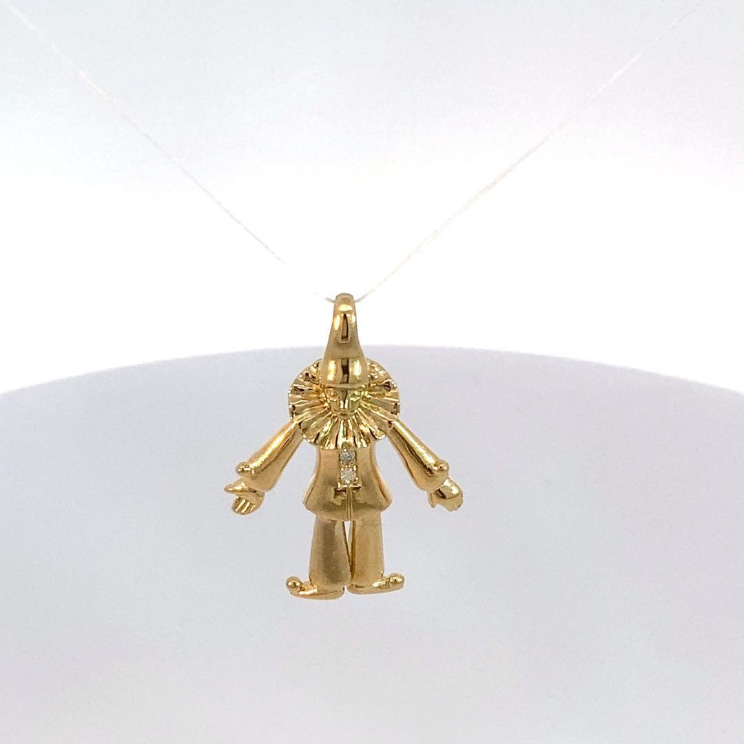 胸元で踊るピエロのダイヤペンダントトップ#652