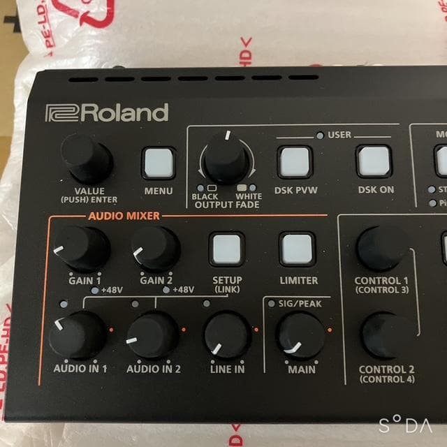 【ほぼ未使用】Roland V-1HD+ ビデオスイッチャー