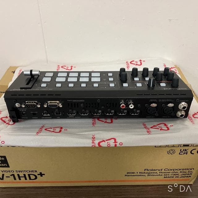 【ほぼ未使用】Roland V-1HD+ ビデオスイッチャー