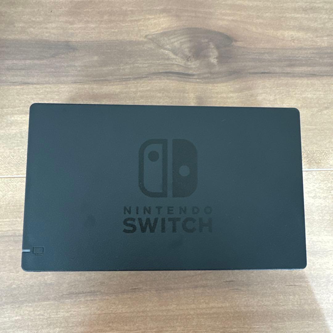 な*し様 ⭐︎美品⭐︎本体箱付SWITCH Joy-Conおまけ付