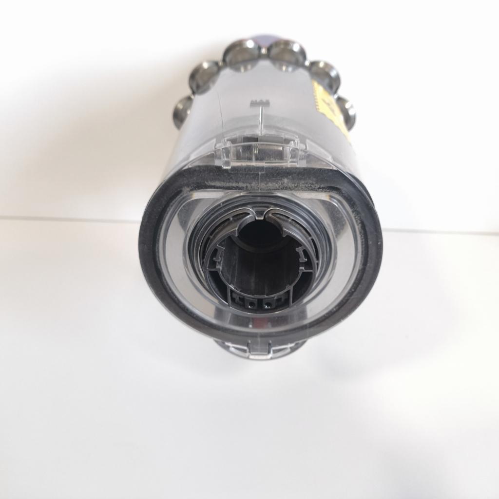 すぐ使える　ダイソン SV12 サイクロン掃除機 本体と付属品 No88