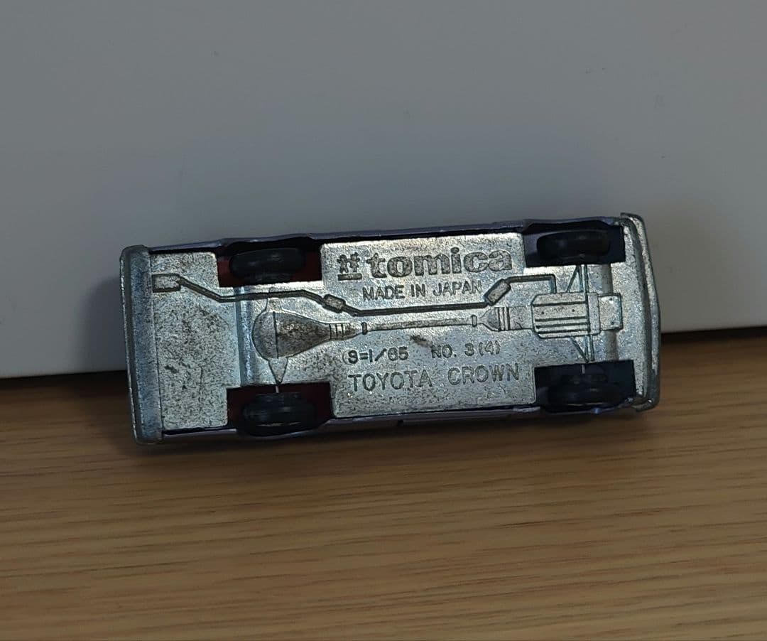 TOMICA　トミカ　クラウンDX　メタブルー　赤シート