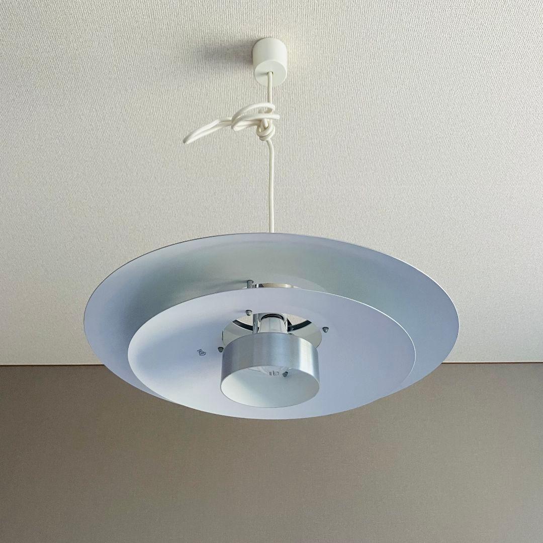 ヤマギワ デンマーク\" HORN (ホーン)\" 4レイヤードシェード ライト