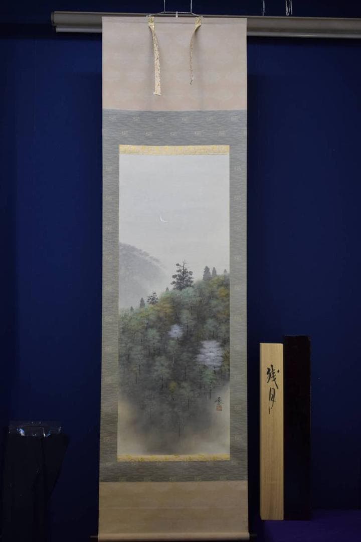 不詳/作者不詳/残月春景山水図/桐共箱二重箱付/布袋屋掛軸HE-593