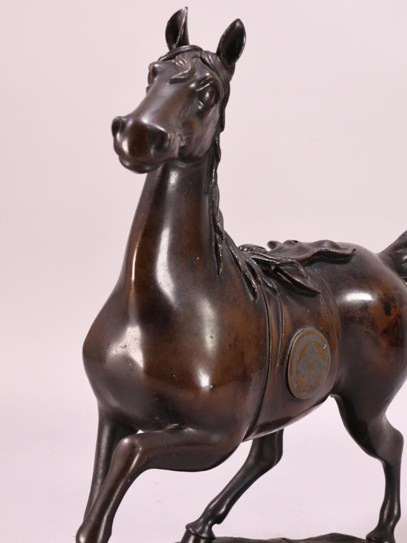 BK198　時代金工　古銅製　大名馬　置物　床飾　ブロンズ像　家紋　武田菱