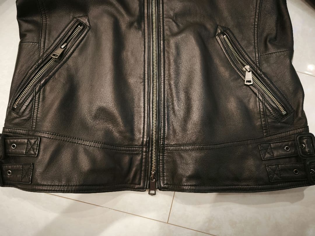 バーバリーブラックレーベル　レザージャケット