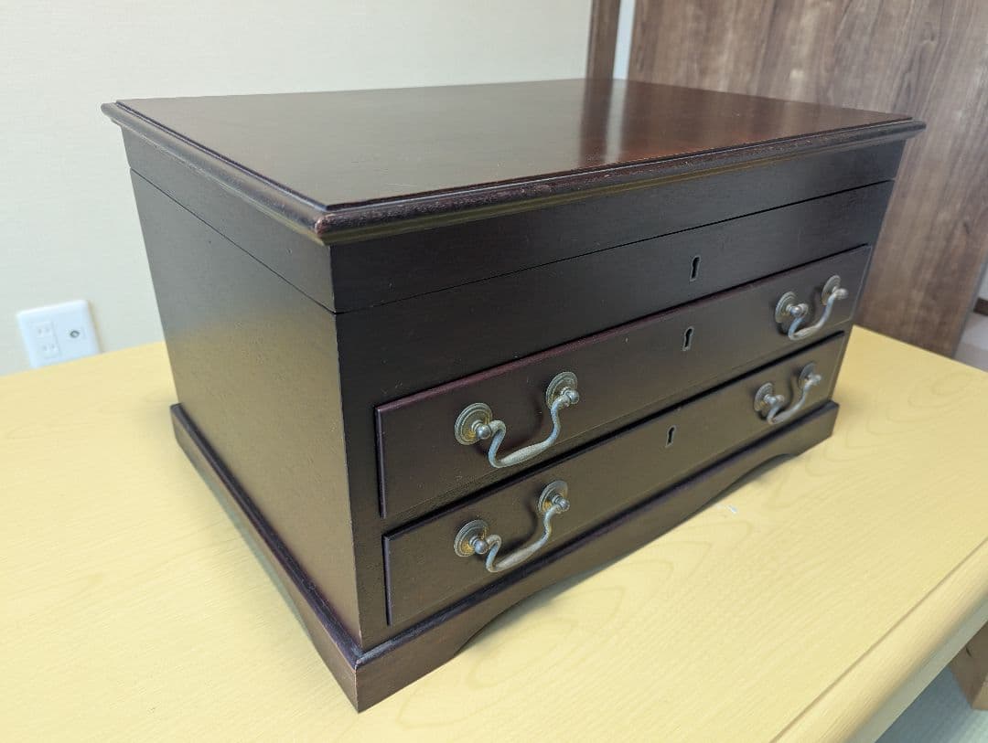 アンティーク カトラリーケース 木製 銀食器 三段 外国製 箪笥 鍵付き