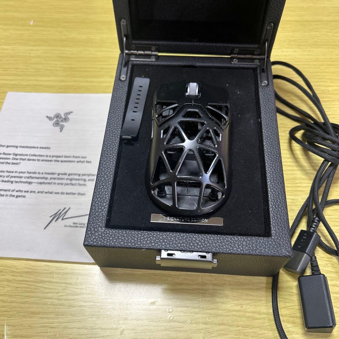 Razer SIGNATURE EDITION ブラックマウス 本体