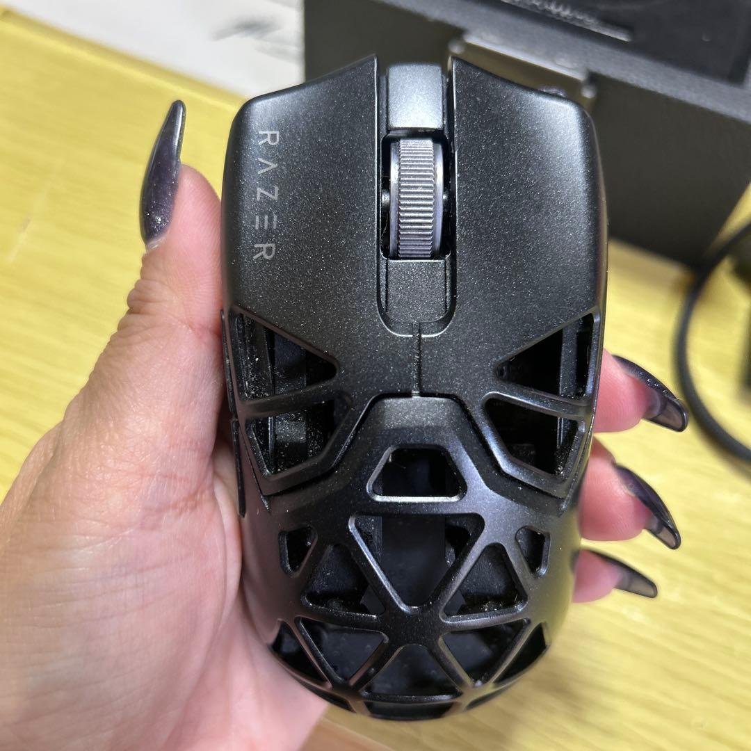 Razer SIGNATURE EDITION ブラックマウス 本体