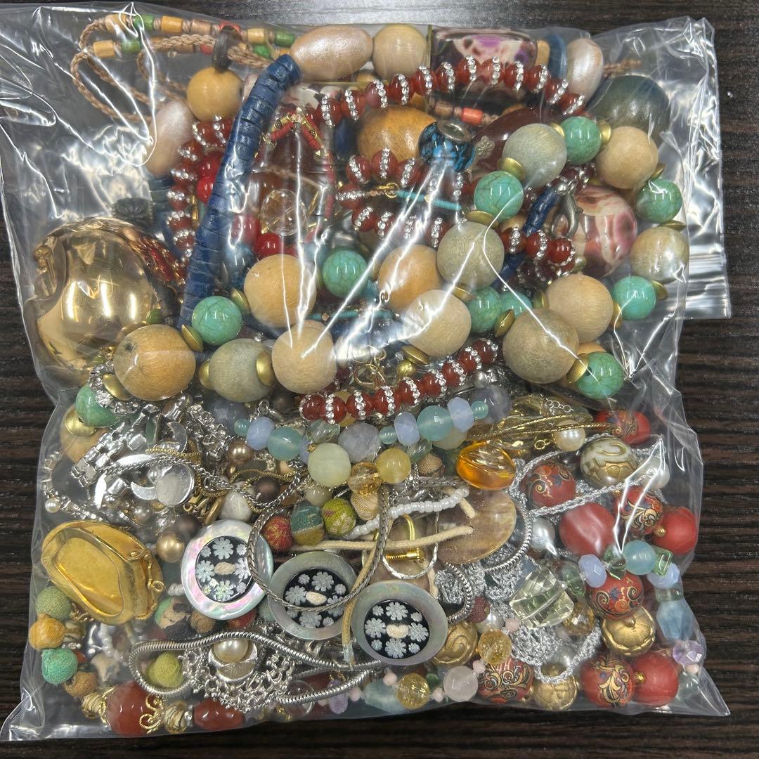 イミテーションアクセサリー 1kg まとめ売り③