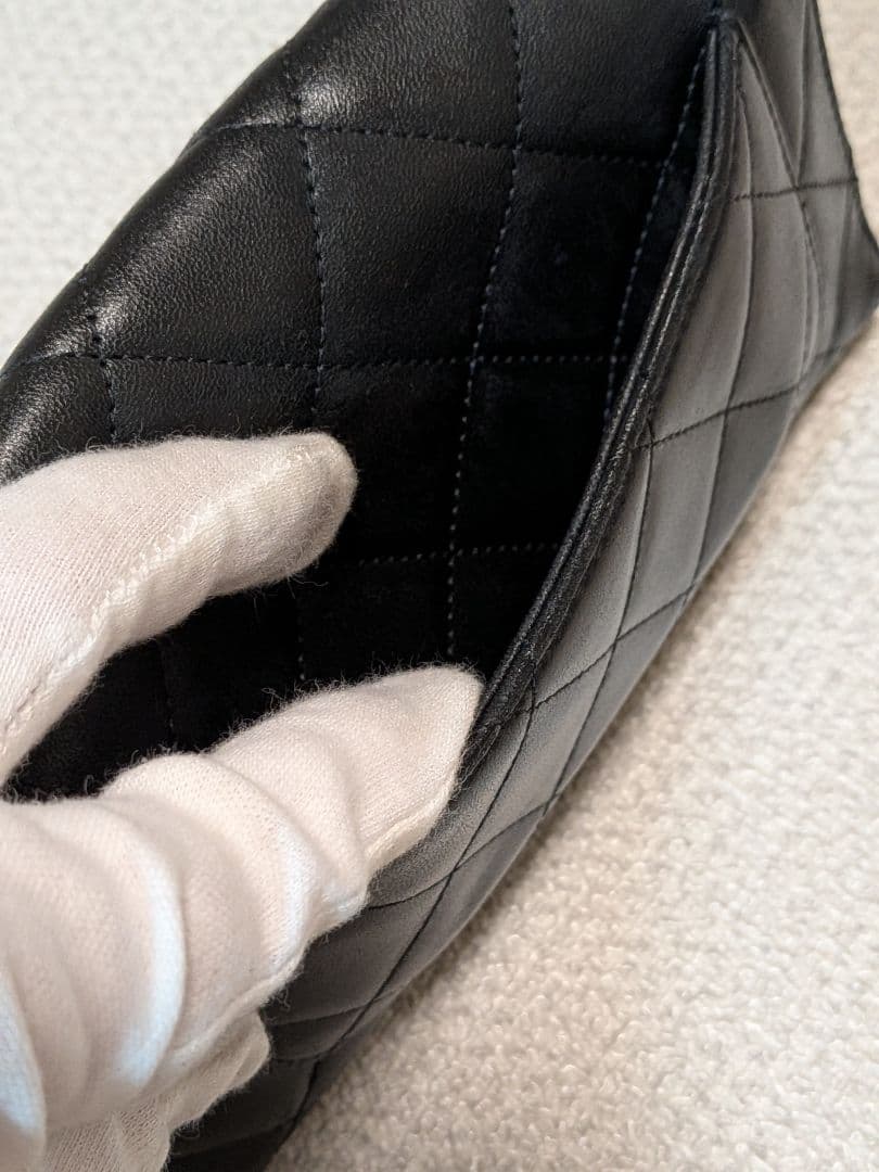 シャネル　マトラッセ　黒　三つ折り長財布　ラムスキン　シルバーココ　チェーン