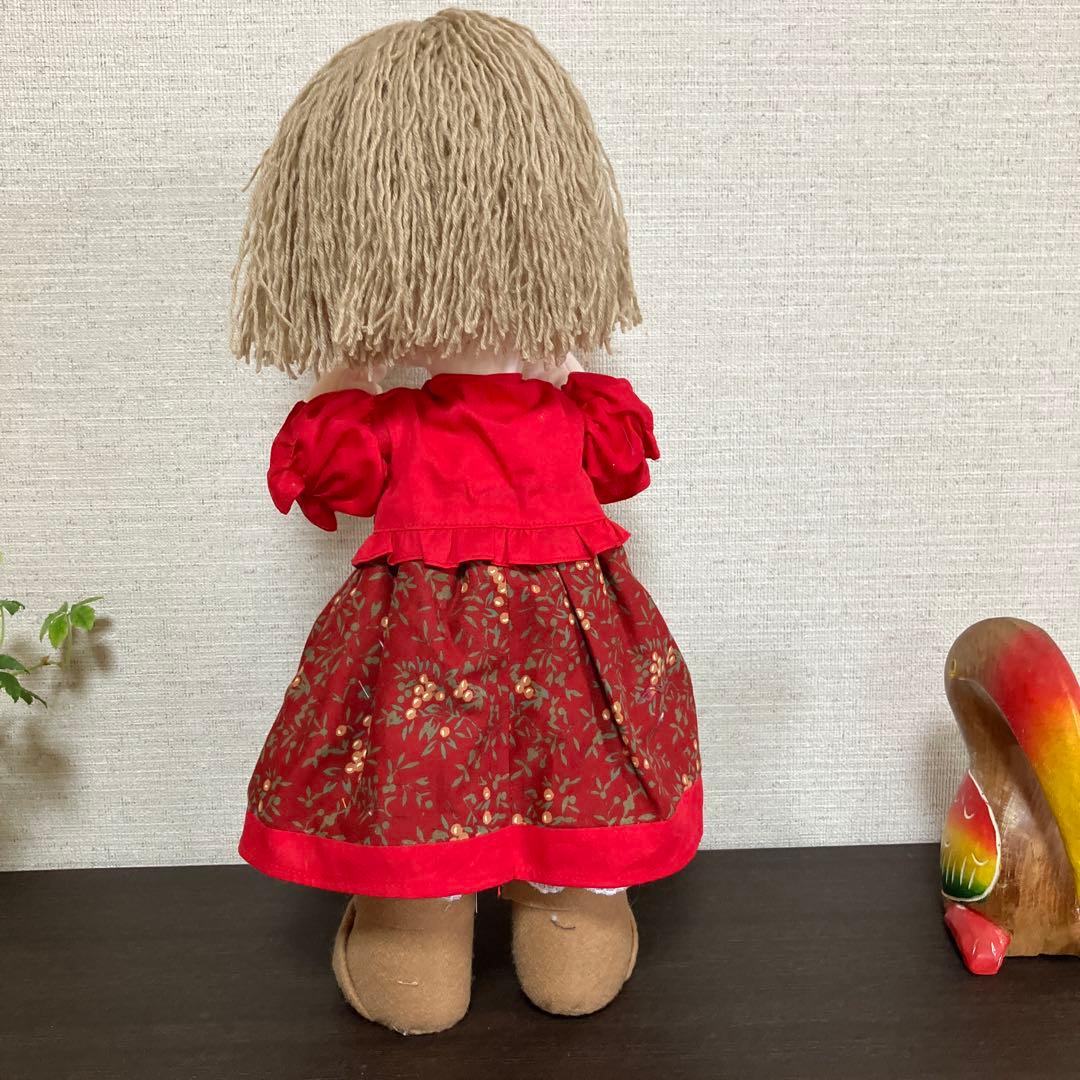 ハイジの風の立ち人形です。