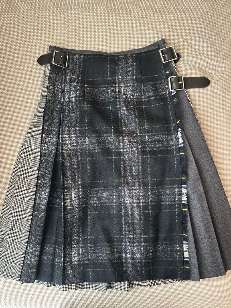 【美品】オニール　O'NEIL プリーツスカート