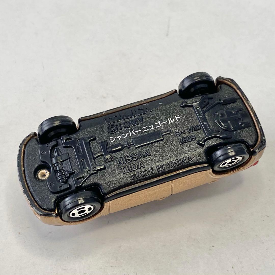 非売品 トミカ 日産 ティーダ シャンパーニューゴールド カラーサンプル 販促品