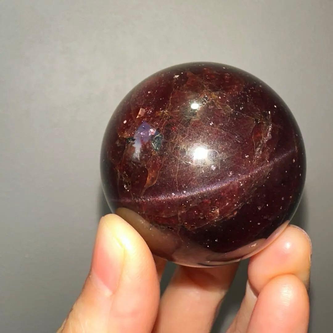 ガーネット　高品質　スフィア　4.3㎝　スターフラッシュ　高級　garnet