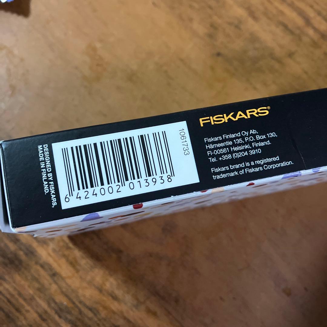 1月26日まで Fiskars はさみ　 helle