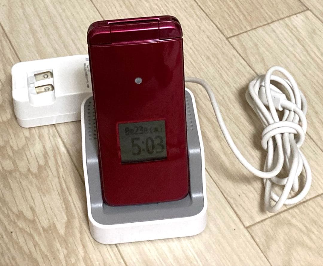 美品 au KYF41 本体 充電器セット