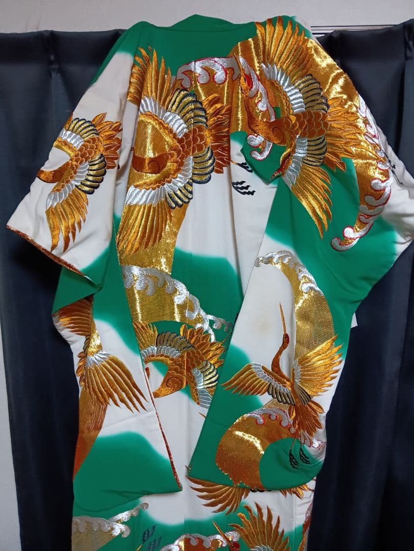 海外コレクター向きＪAＰAＮジャパン日本女性用特大雅金襴豪華刺繍鶴絵図柄和装着物