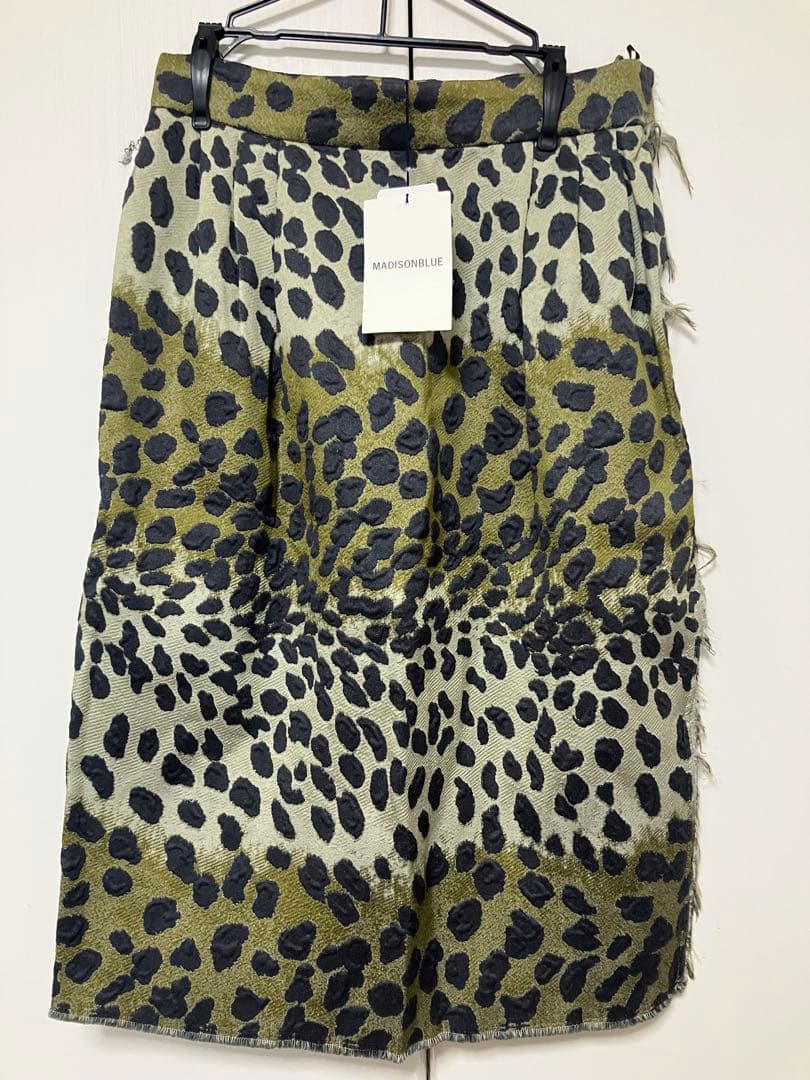 お値下げ中　未使用　MADISONBLUE タイトスカート