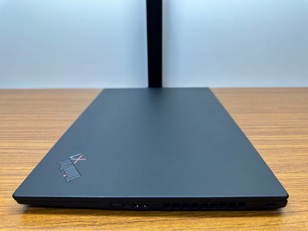 Windowsノート本体 2.X1 Carbon G8 i7-10510 16Gb 2.5K 4GLTE