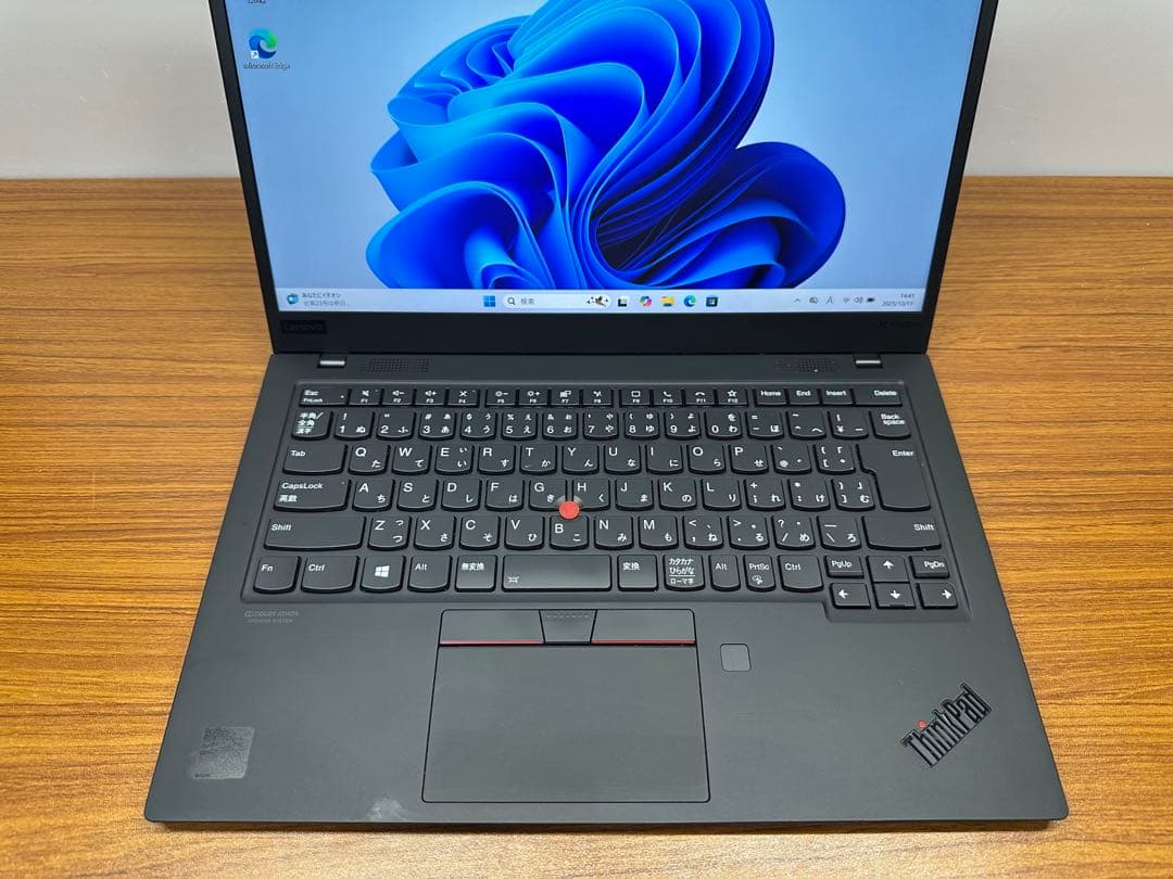 Windowsノート本体 2.X1 Carbon G8 i7-10510 16Gb 2.5K 4GLTE