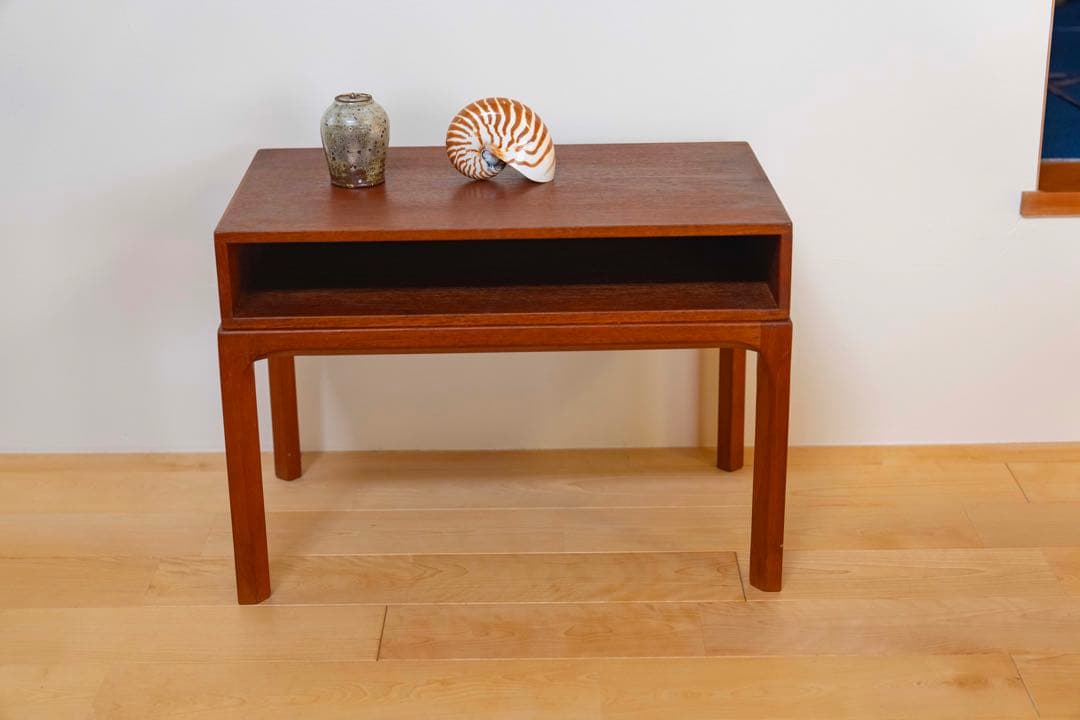 Aksel Kjersgaard カイクリスチャンセン　サイドテーブル　俵屋旅館