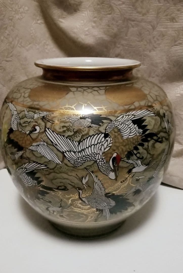 九谷焼 丸泉 大きな壷 金彩 群鶴 縁起