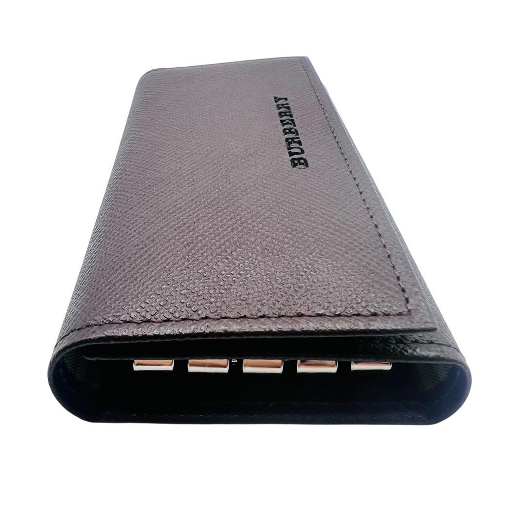 未使用品　バーバリー　キーケース　ブラウン