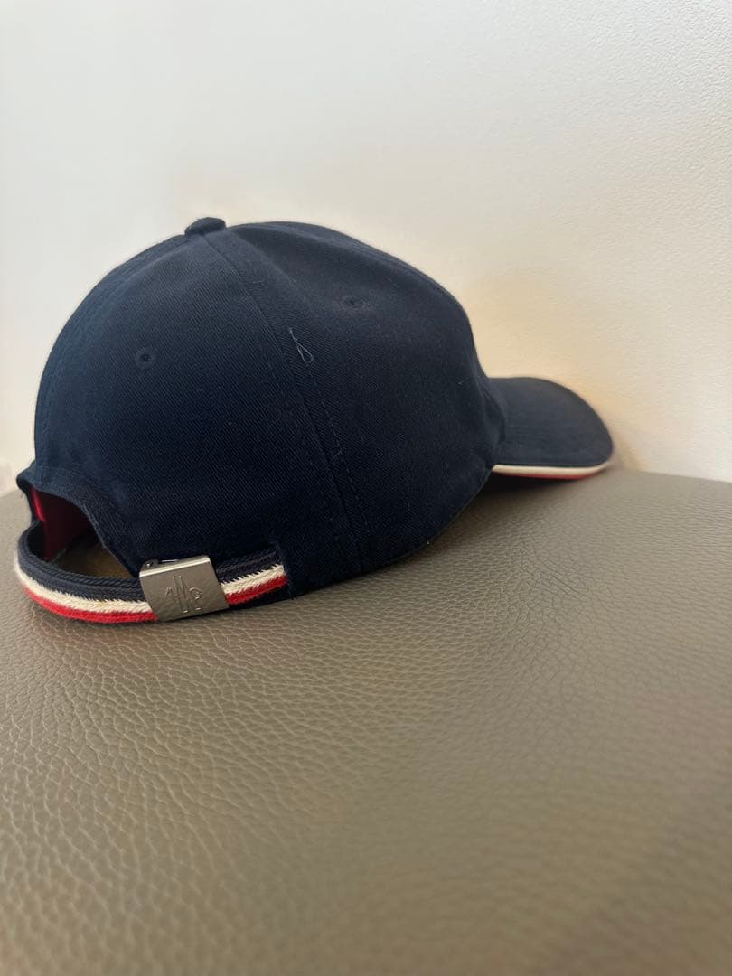MONCLER ネイビー キャップ