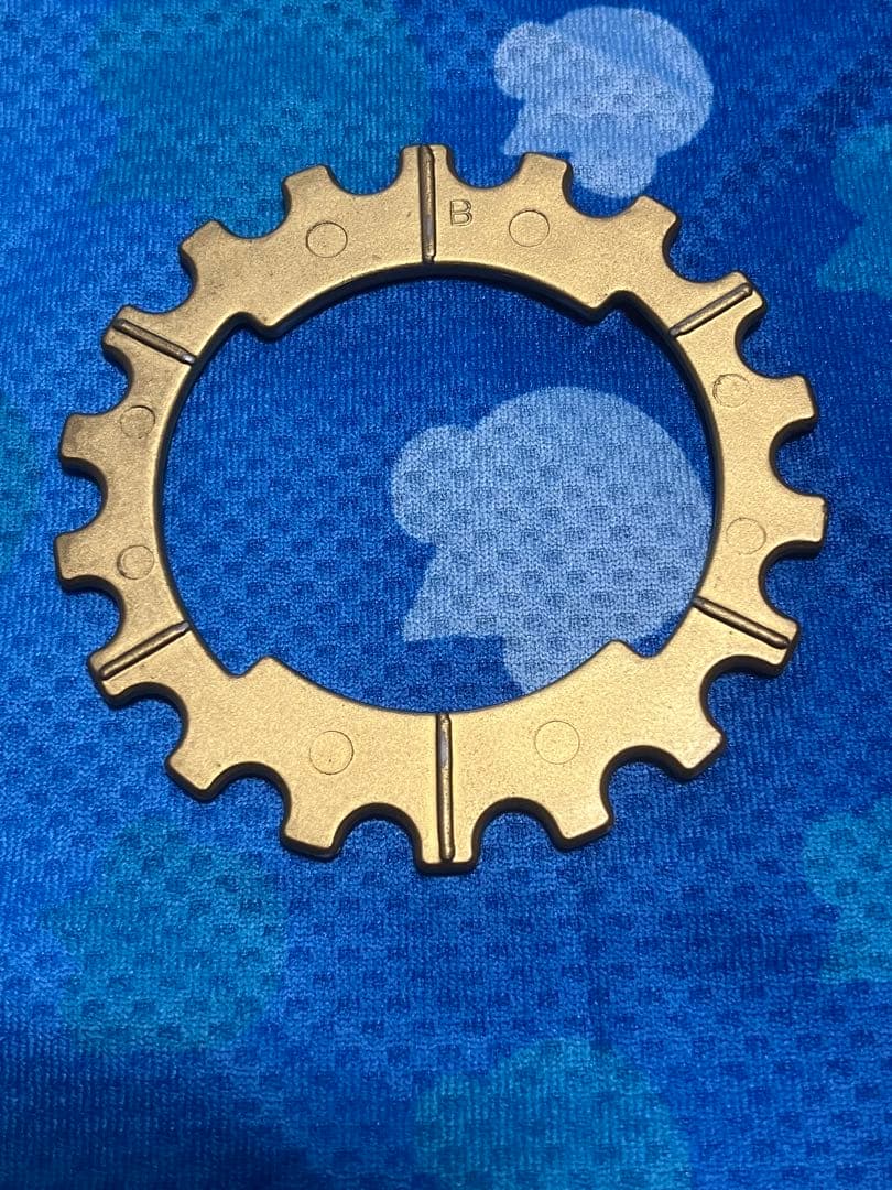 爆転シュートベイブレード　ガイアドラグーンG グレート　超激レア　ゴールド